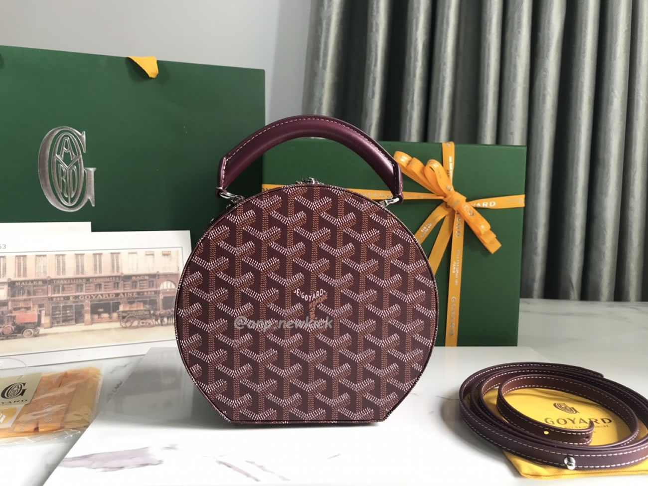 Goyard Alto Hat Box Bag 16.5 Cm X 7 Cm X 18 Cm (6) - newkick.app